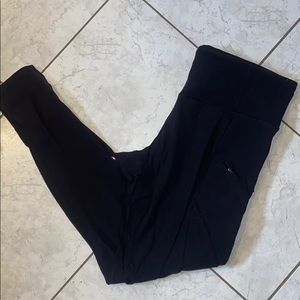 Lululemon Black Legging with Zip Pockets